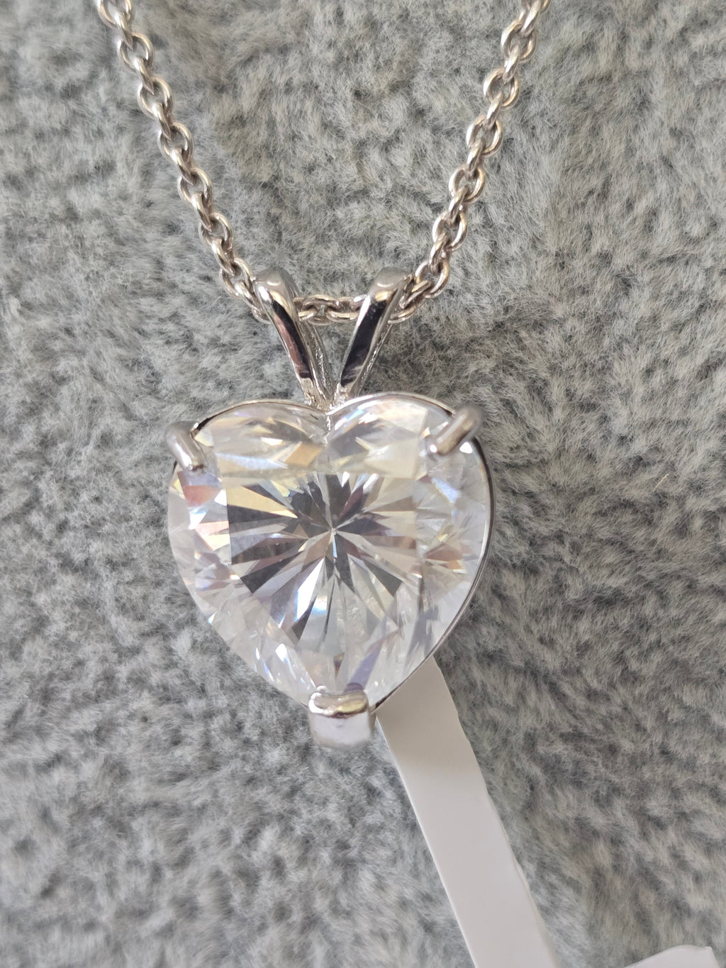 6ct D Colour Moissanite Heart Pendant