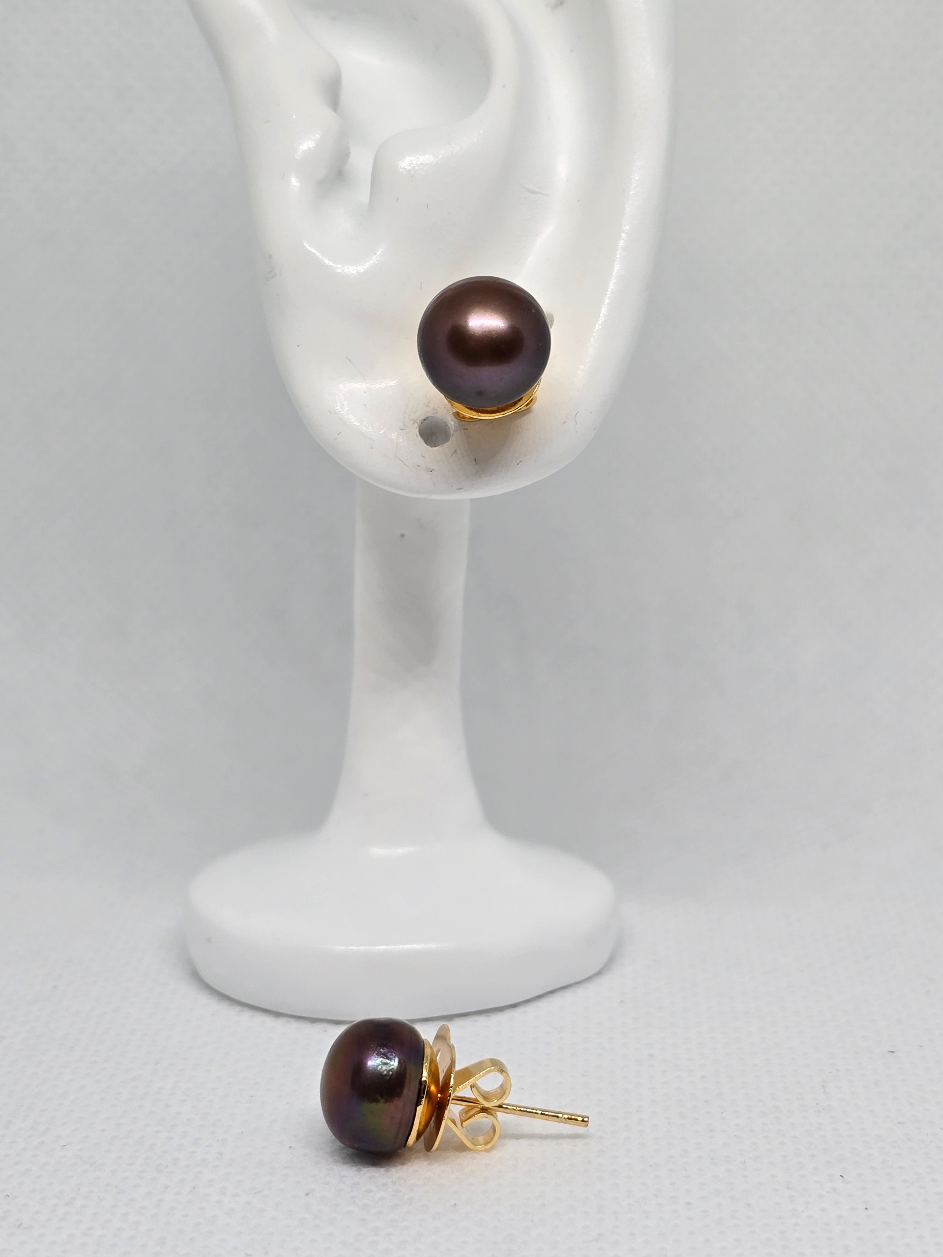 Freshwater Pearl Stud Earrings