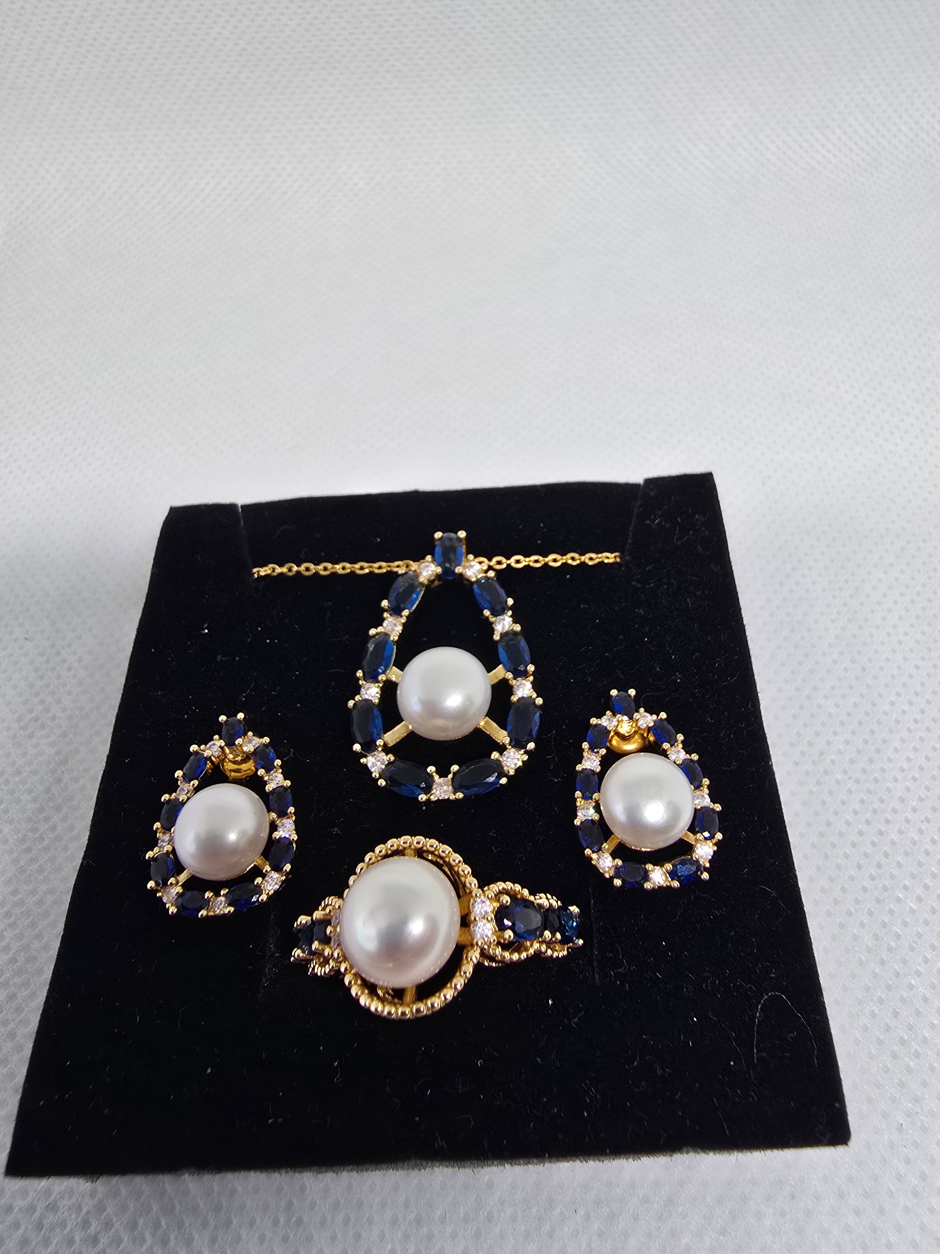 9.1mm Freshwater Pearl & Blue Sapphire Jewellery Set – Ring, Necklace & Earrings