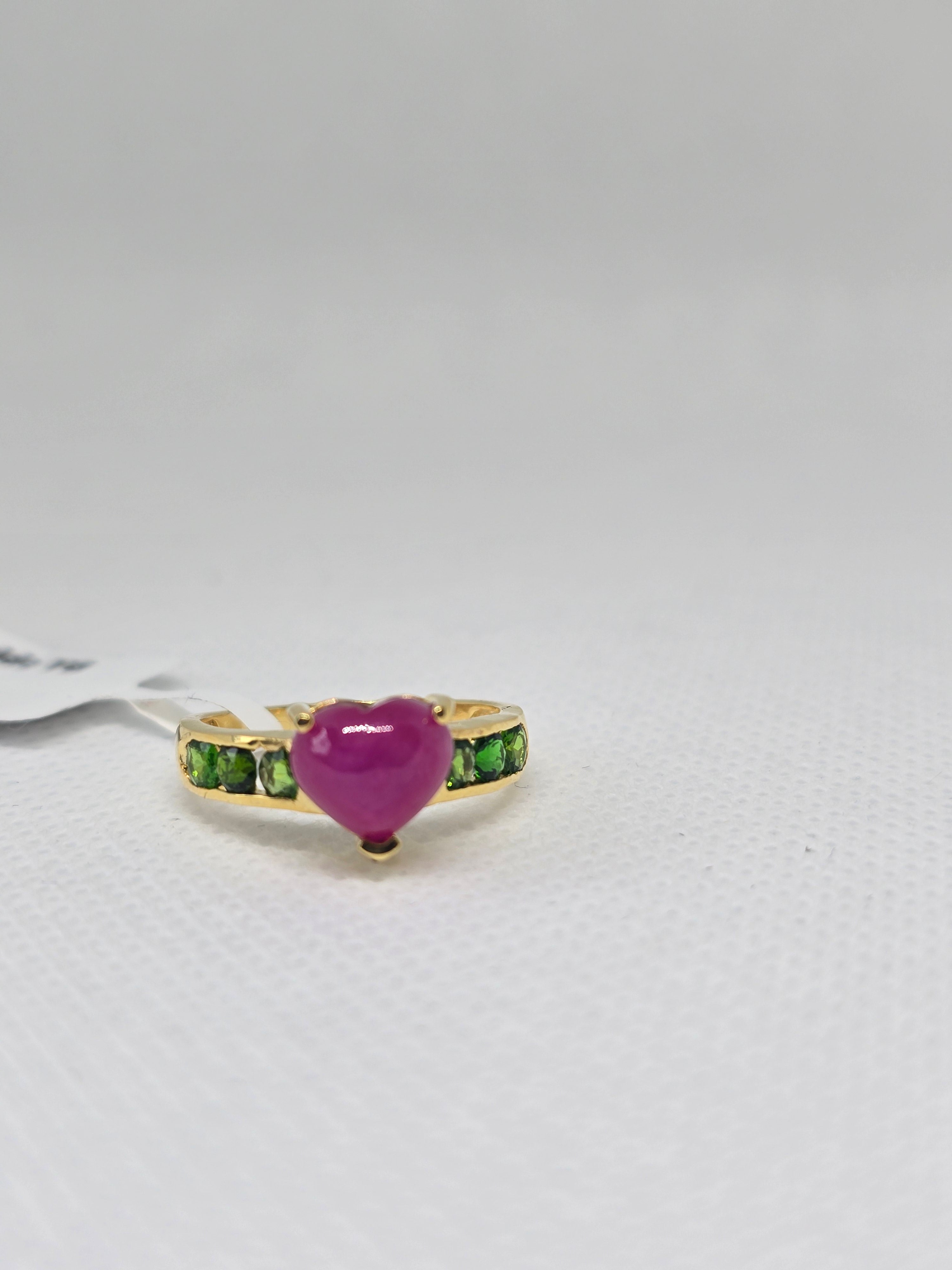 Heart Ruby & Chrome Diopside Yellow Gold Ring