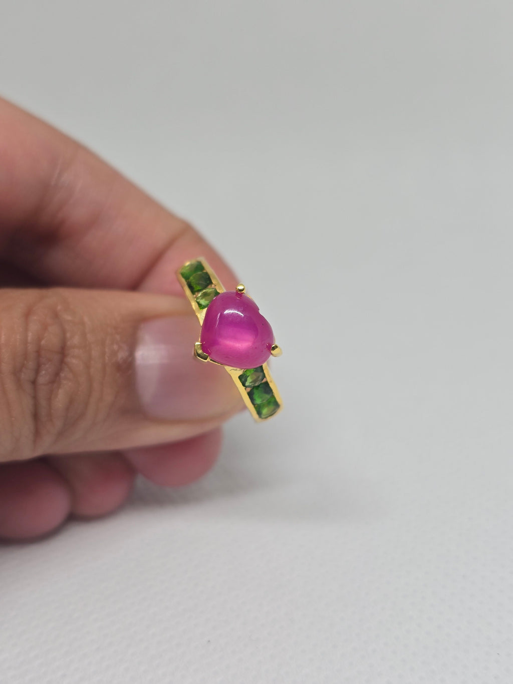 Heart Ruby & Chrome Diopside Yellow Gold Ring