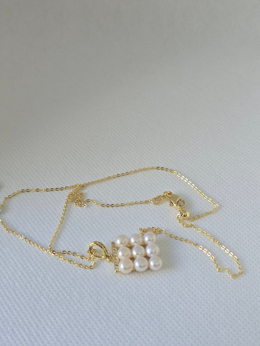 Freshwater Pearl Grid Pendant Necklace | Adjustable Bolo S925 Chain