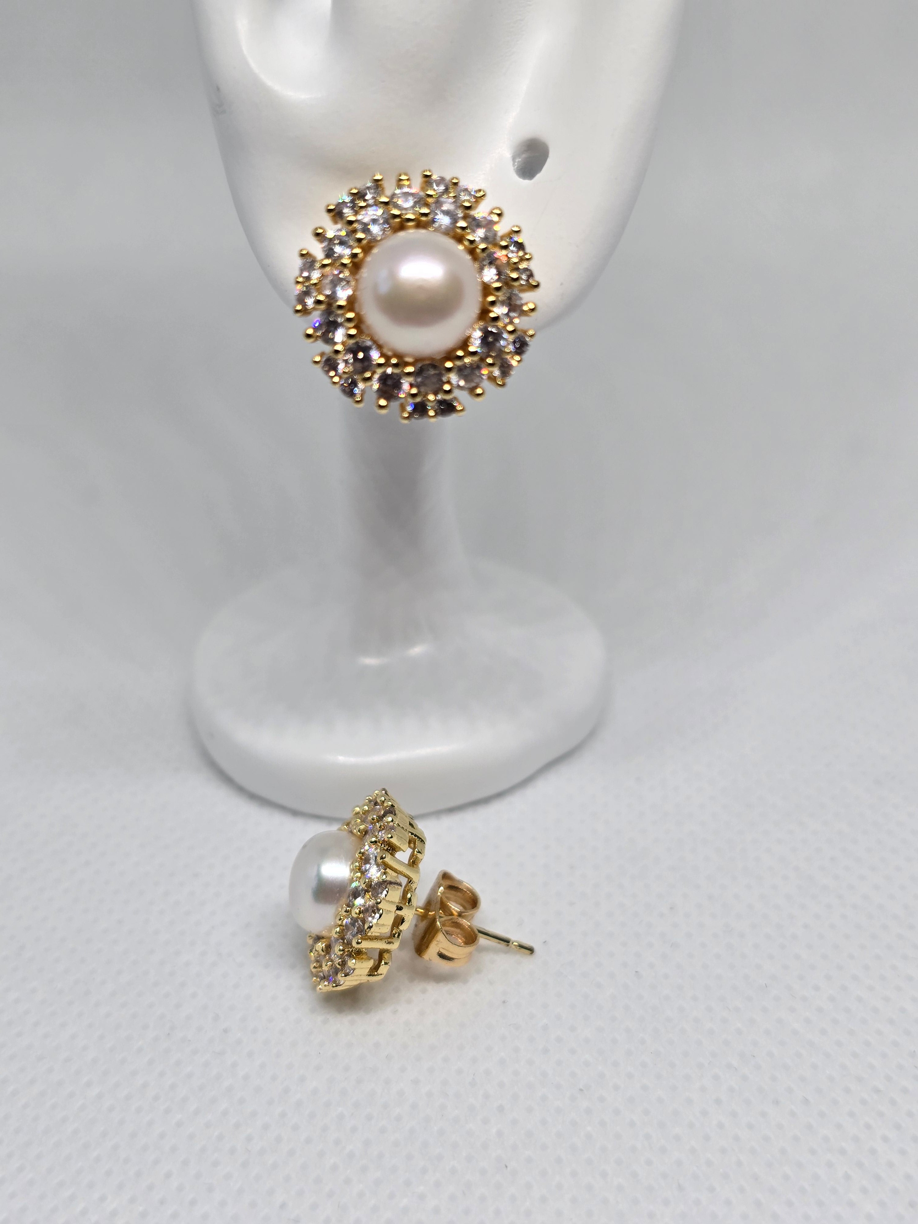 7.4mm Freshwater Pearl Ring & Earrings Set – 5 Micron Gold Setting