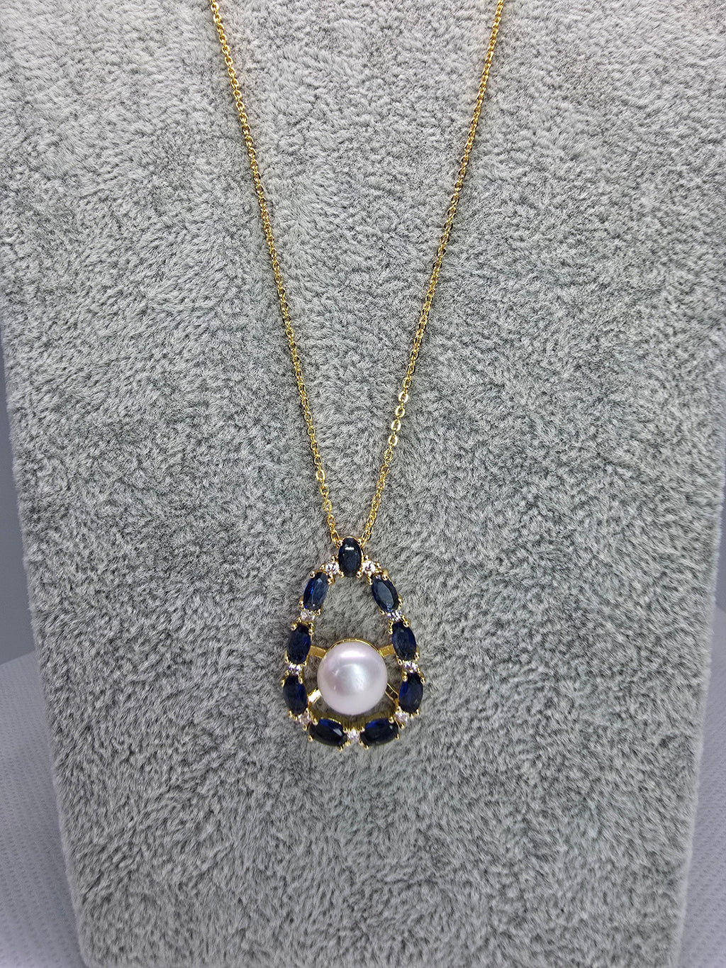 9.1mm Freshwater Pearl & Blue Sapphire Jewellery Set – Ring, Necklace & Earrings