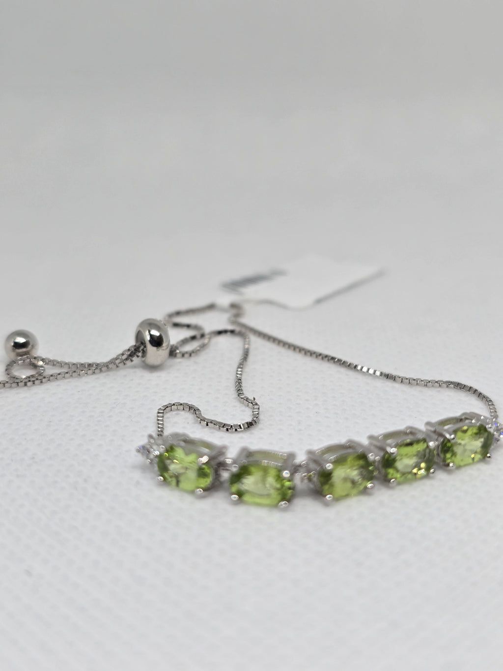 Natural Peridot Five-Stone Bolo Bracelet – S925 Sterling Silver | Adjustable