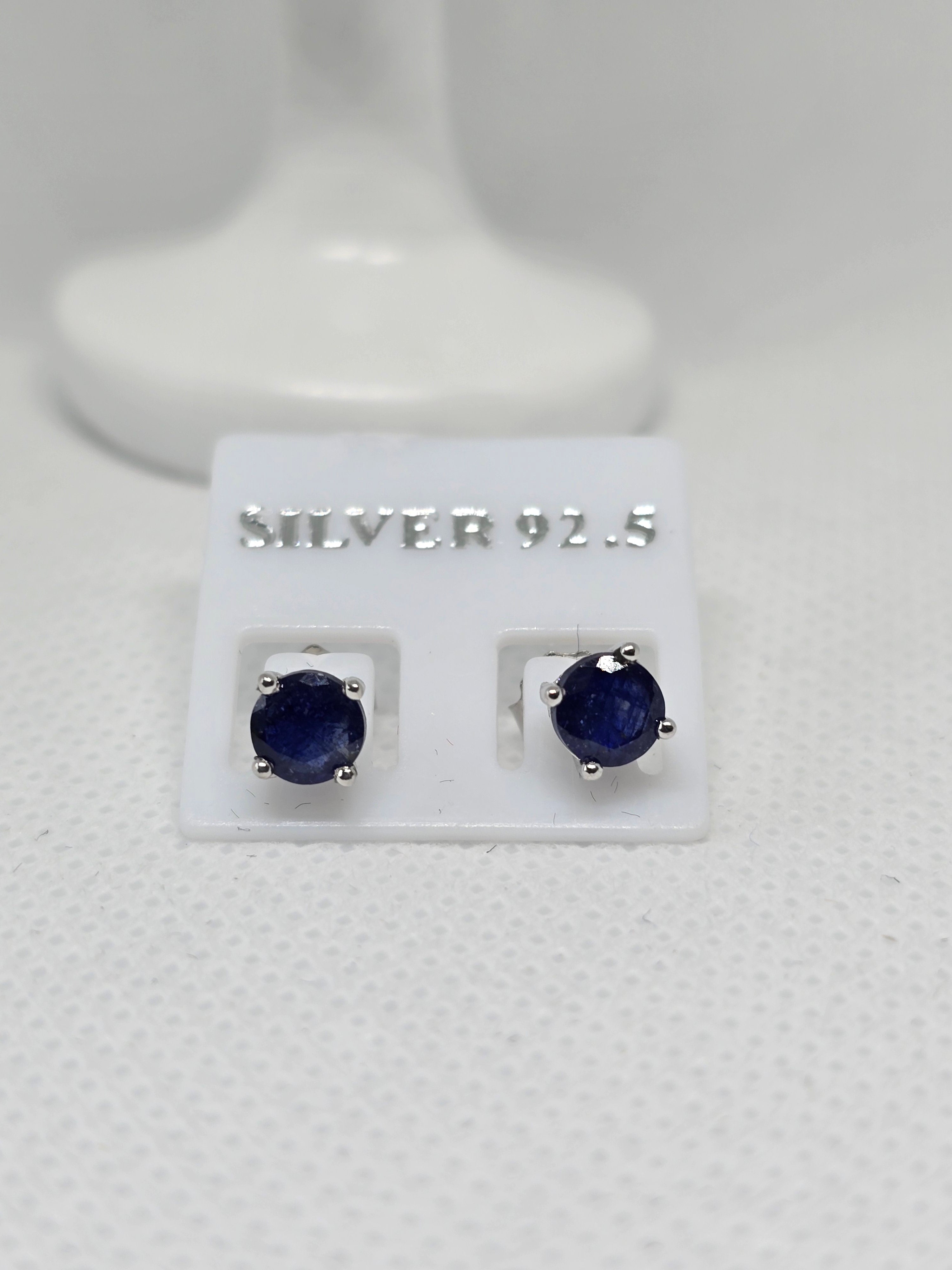 Natural Royal Blue Sapphire Solitaire Stud Earrings – S925 Sterling Silver