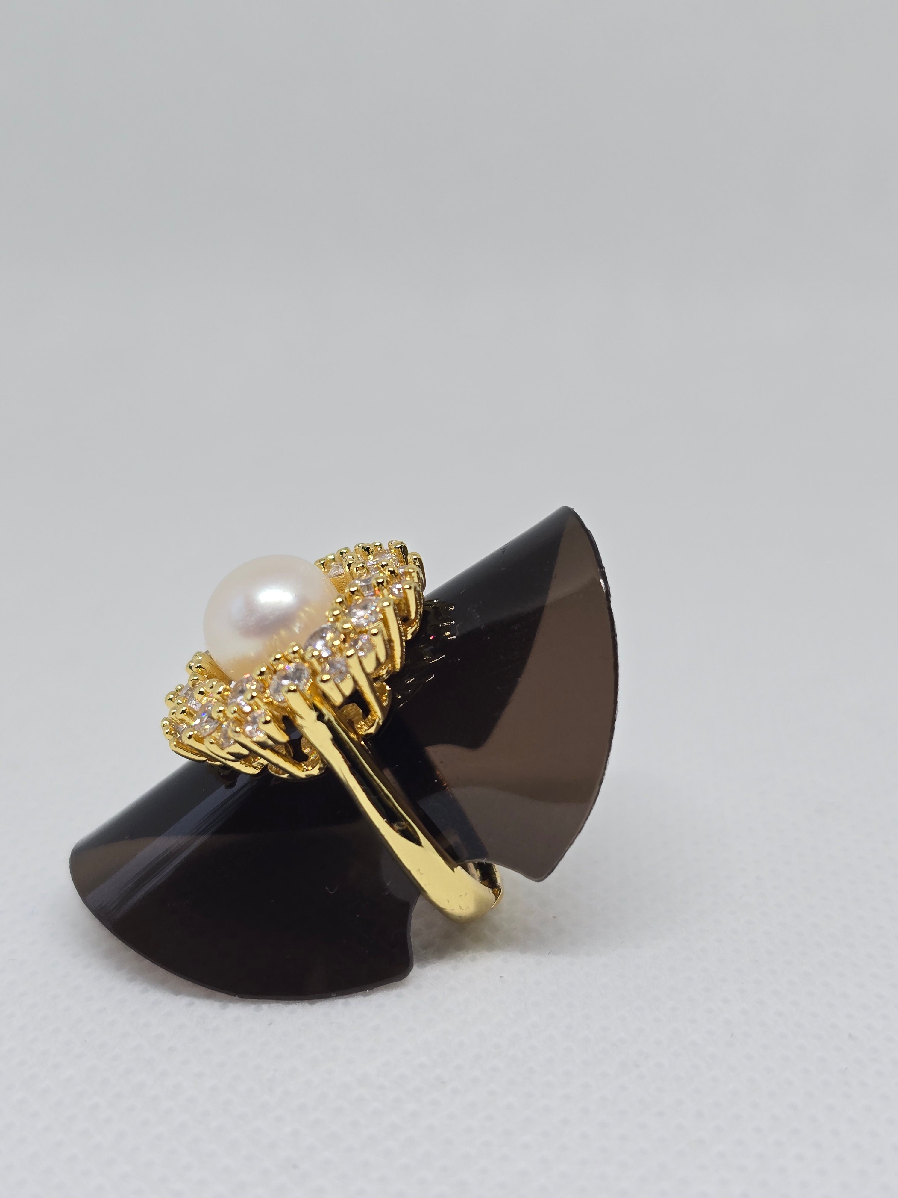 7.4mm Freshwater Pearl Ring & Earrings Set – 5 Micron Gold Setting