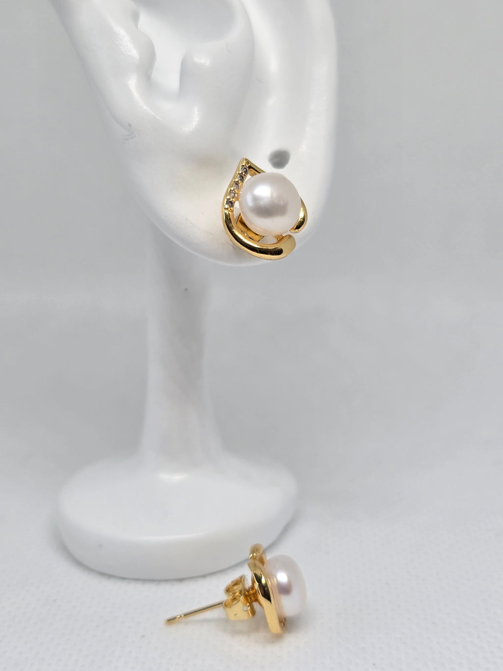 7.8mm Freshwater Pearl Jewellery Set – Necklace, Ring & Earrings