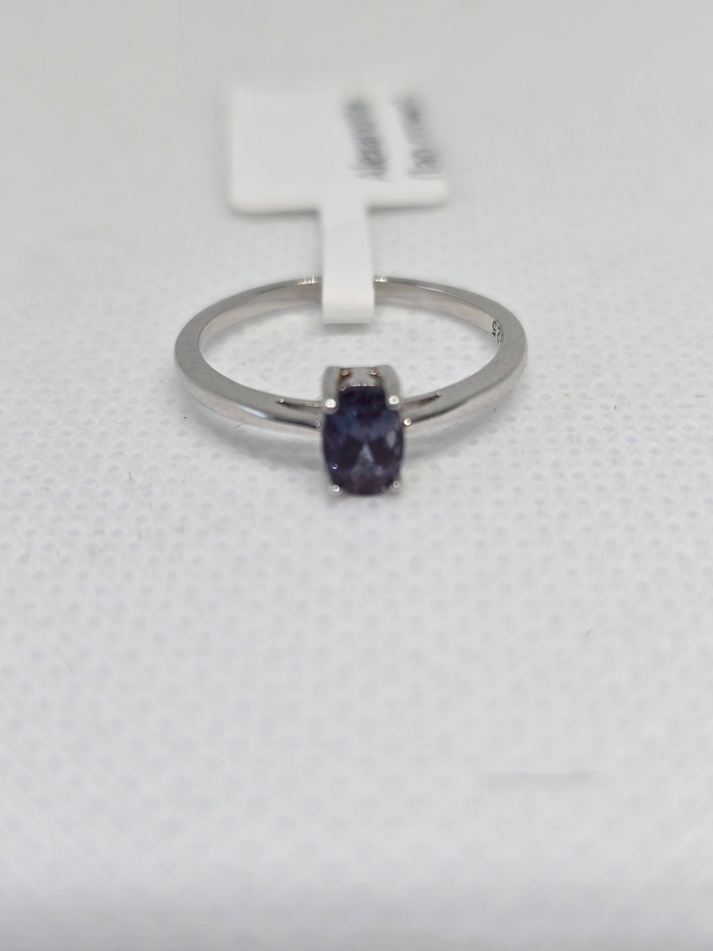Lab Grown Alexandrite Solitaire Ring in S925 Silver