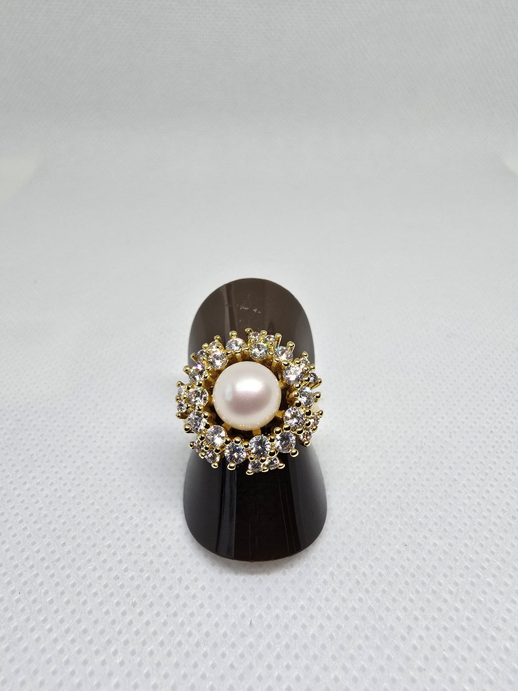 7.4mm Freshwater Pearl Ring & Earrings Set – 5 Micron Gold Setting