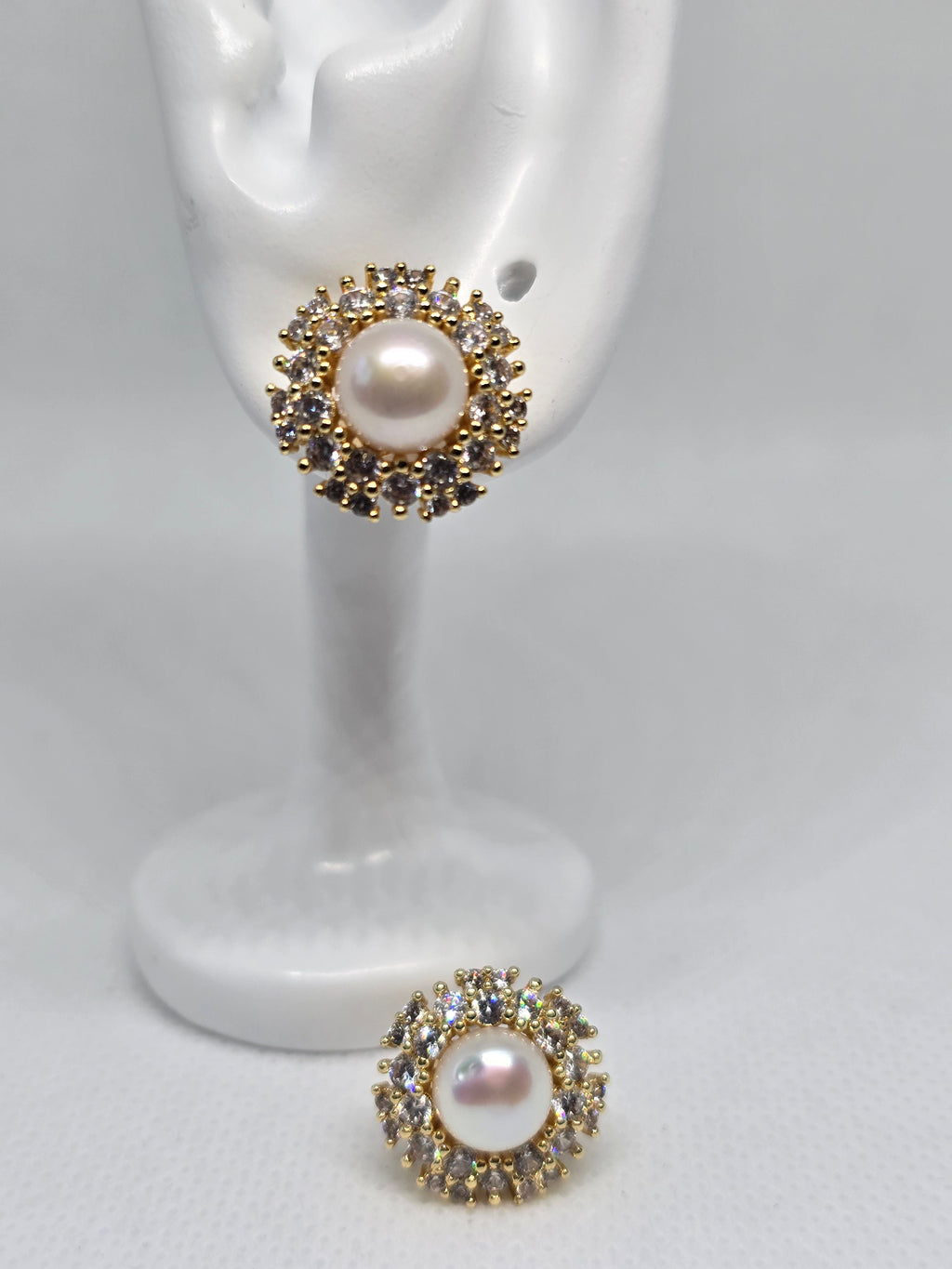 7.4mm Freshwater Pearl Ring & Earrings Set – 5 Micron Gold Setting