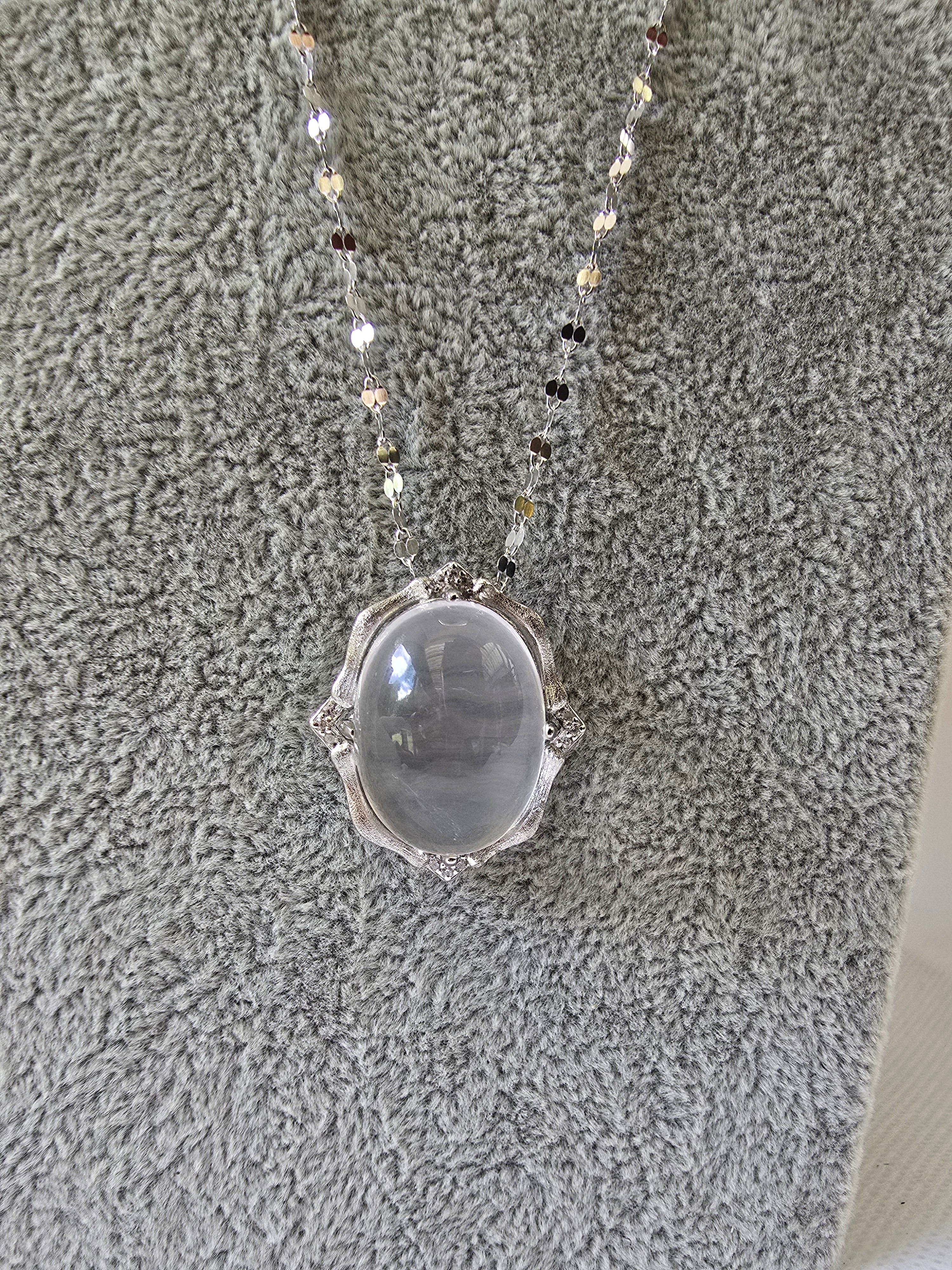 Rose Quartz Oval Cabochon Pendant Necklace | 925 Silver | 18 Inch Chain