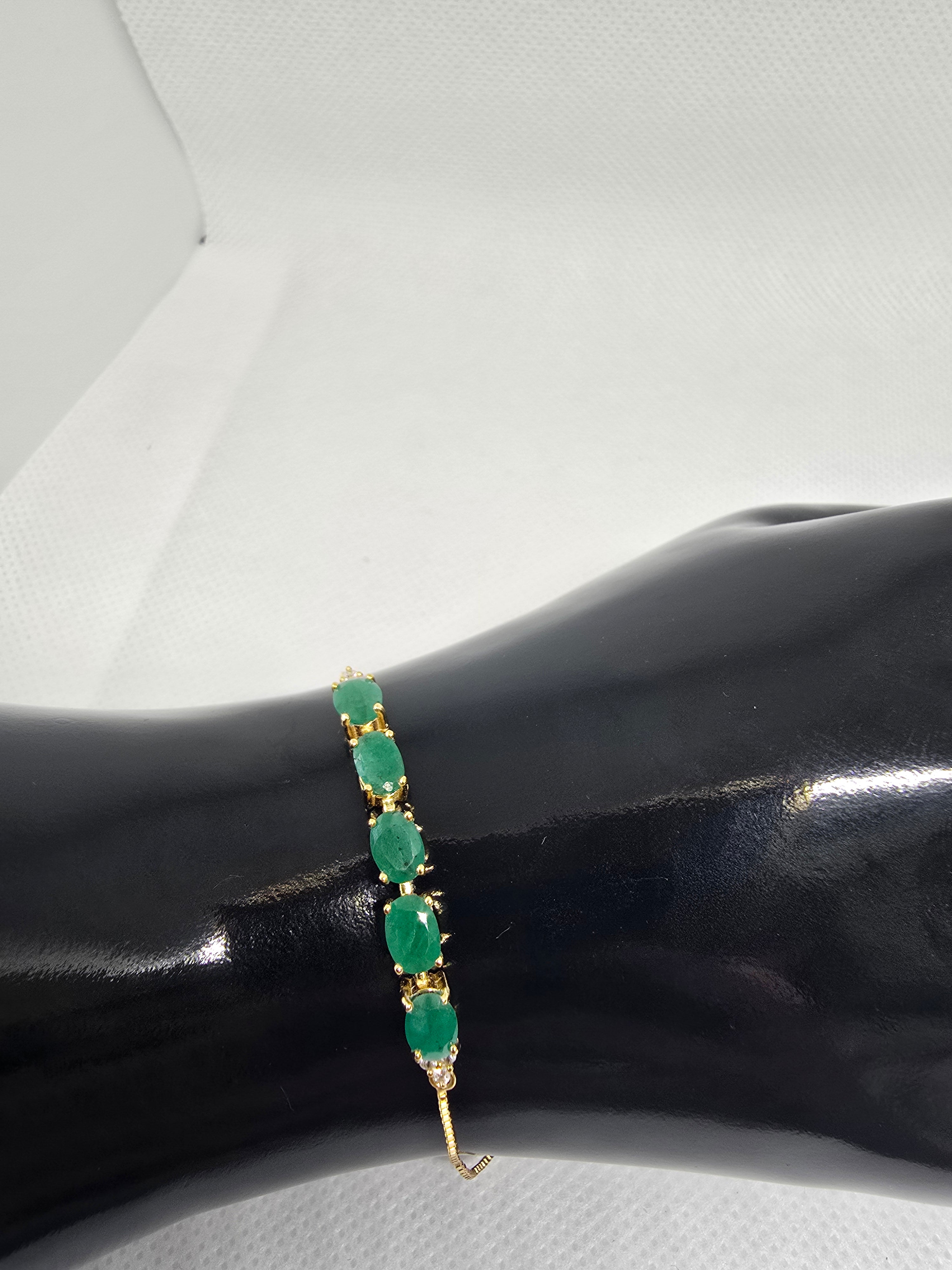 Natural Emerald Five-Stone Adjustable Bracelet – S925 Yellow Gold Plated