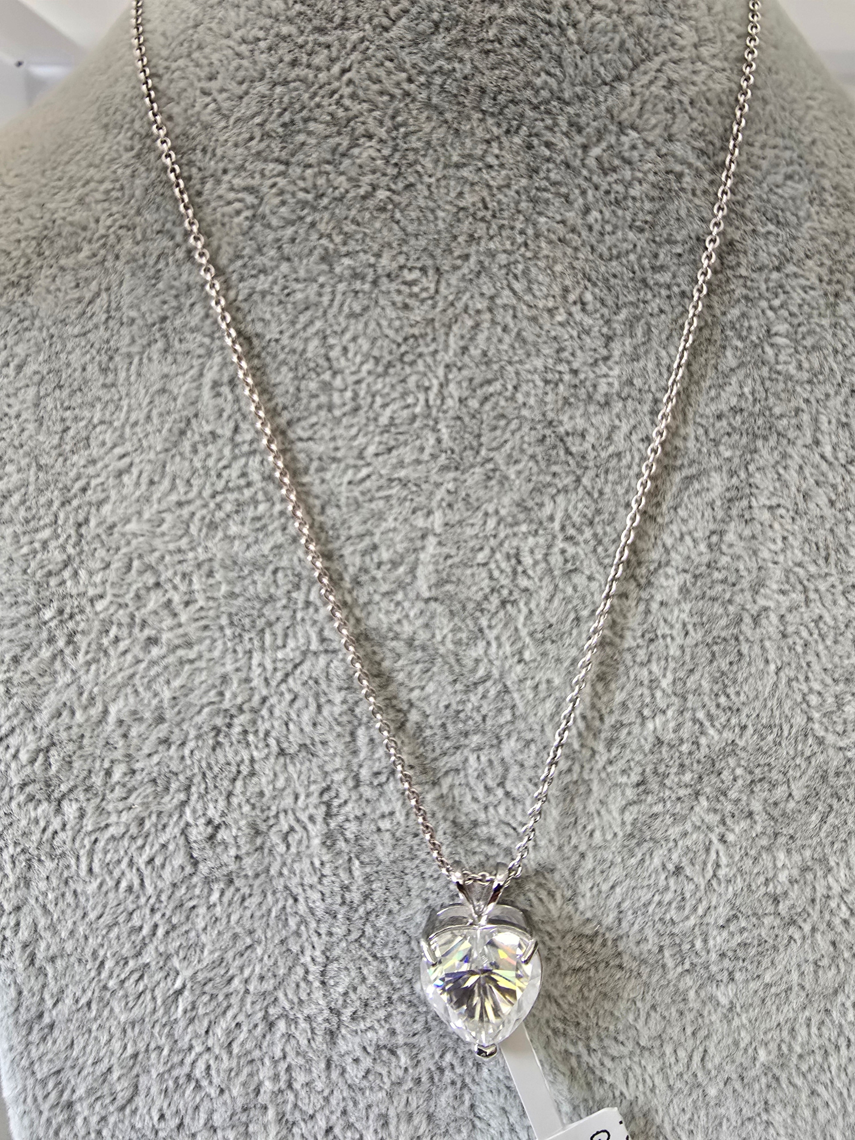 6ct D Colour Moissanite Heart Pendant